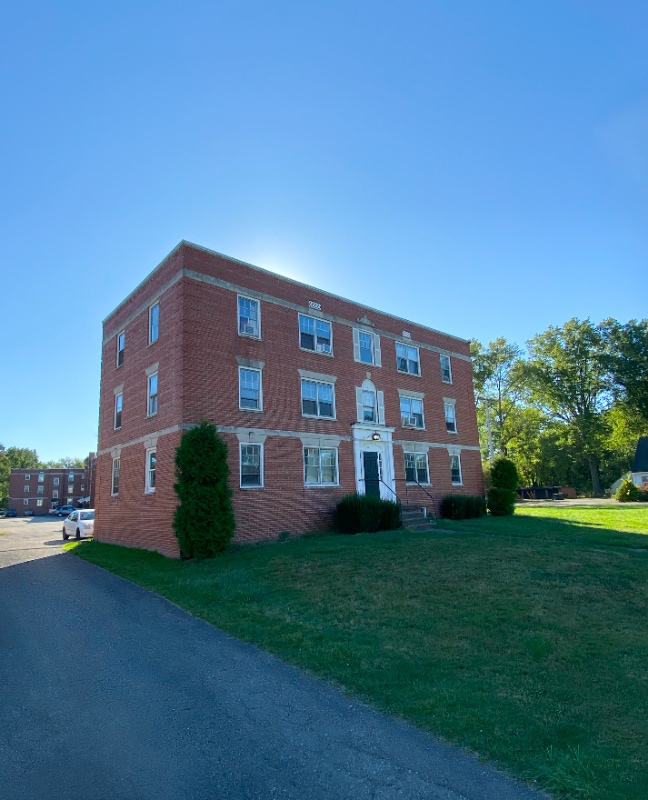 Building Photo - 2633 South St