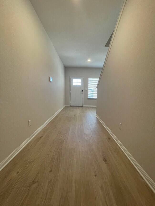 Foto del edificio - 176 Grey Slate Ave