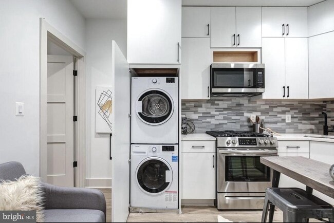 Foto del edificio - 256 15th St SE