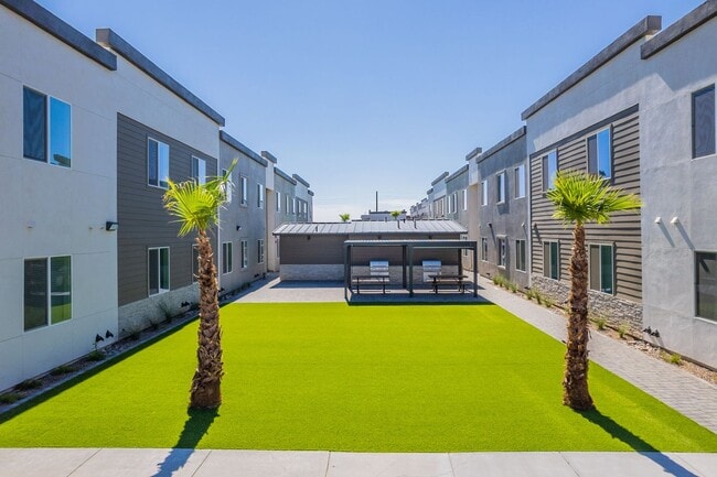 Interior Photo - The Flats at 45th Ave