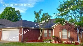 Building Photo - 2225 Redwood Dr