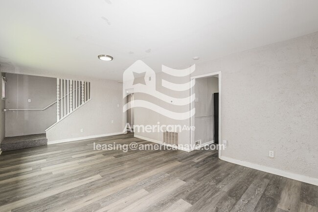 Building Photo - 1346 Beverly Rd