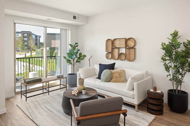 Interior Photo - Aster