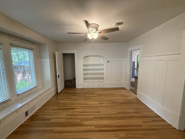 Foto del edificio - 752 E 7th St