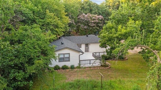 Foto del edificio - 24 Sophia Dr