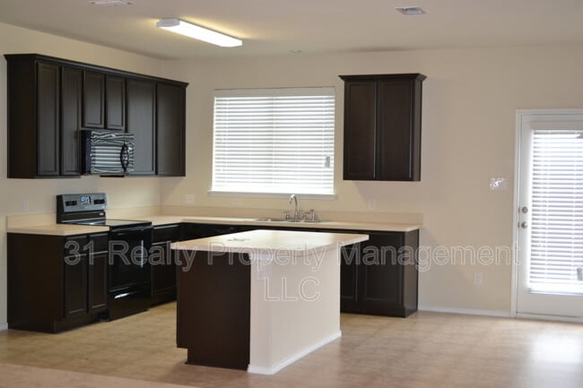 Foto del edificio - 4509 Cormorant Dr