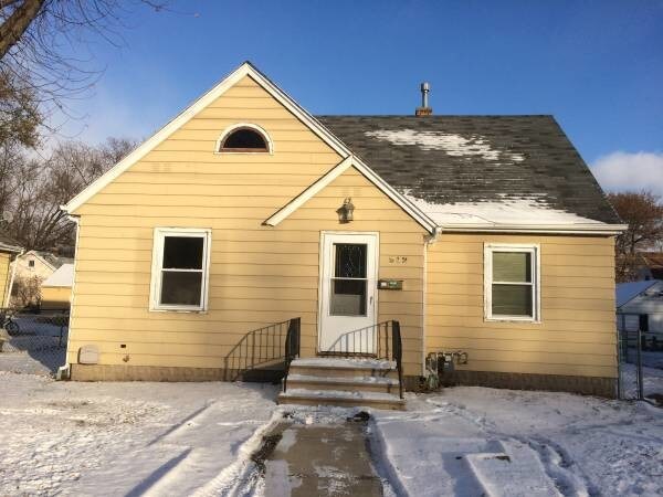 Primary Photo - 912 Fairview Ave