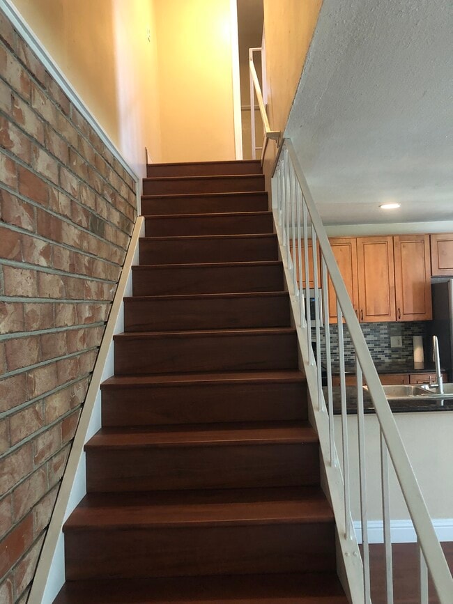 Building Photo - 4141 Apostolo Cir