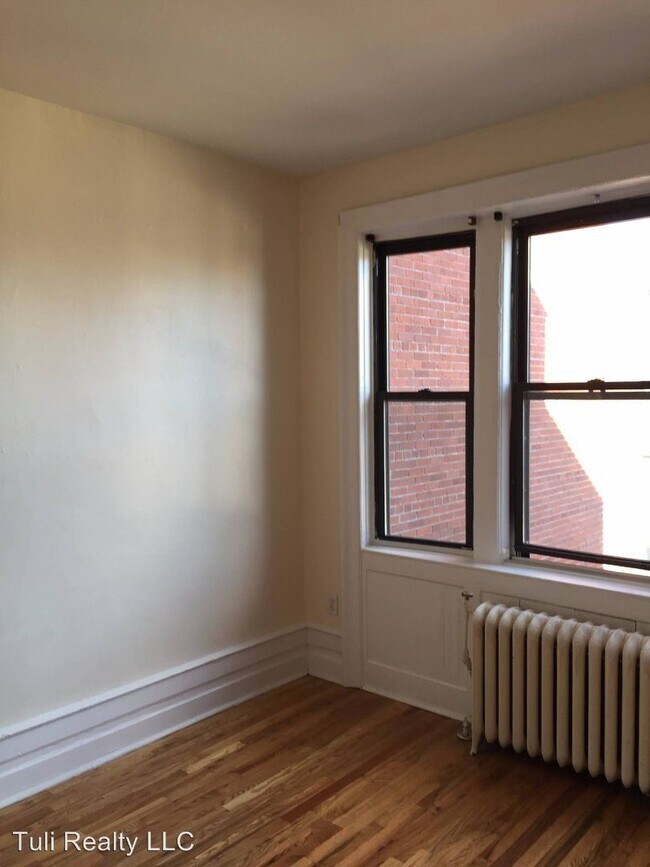 Foto del edificio - 319 Fairmount Ave