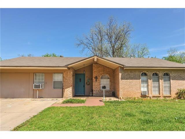 732 Meadowlark Cir, Crowley, TX 76036 - House Rental in Crowley, TX ...