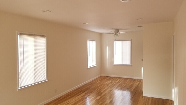 Building Photo - 16433 Wilkie Ave