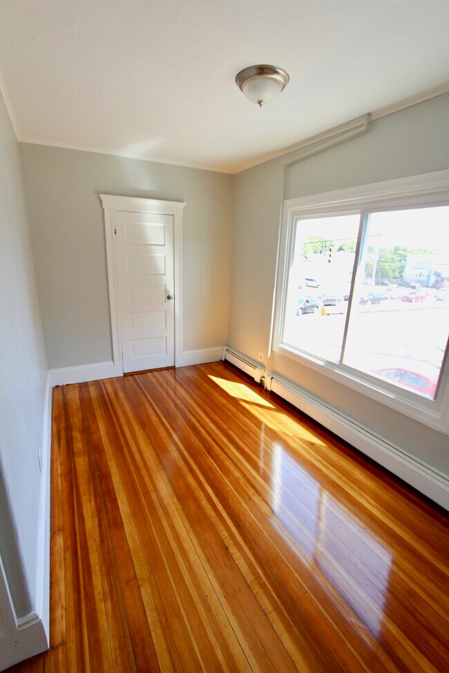 Foto del edificio - 508 Revere St
