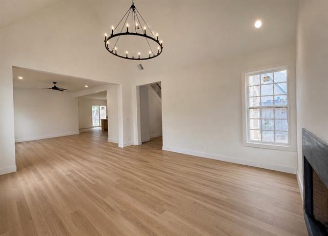 Foto del edificio - 5115 Vanderbilt Ave