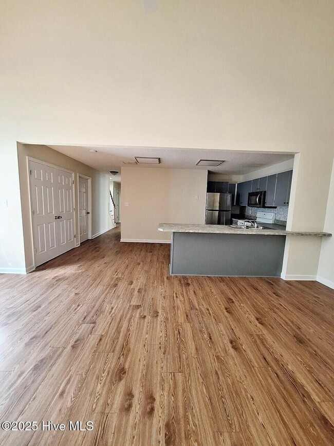 Foto del edificio - 3446 Westgate Dr