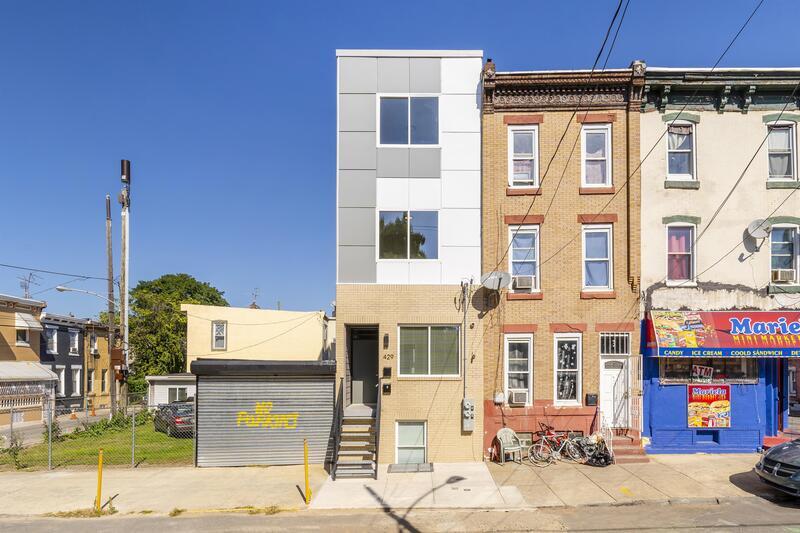 Primary Photo - 429 W York St