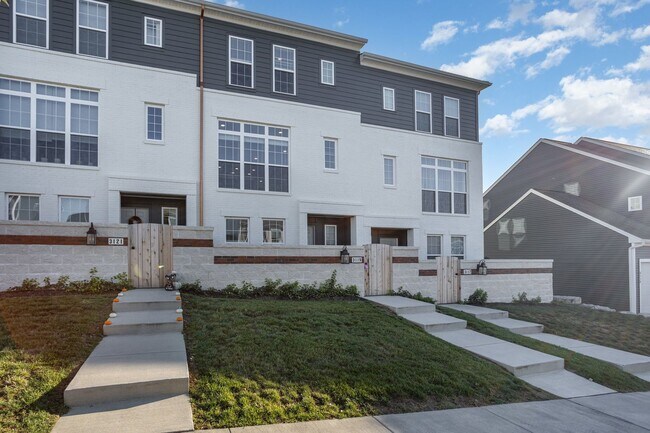 Building Photo - 3119 Herr St