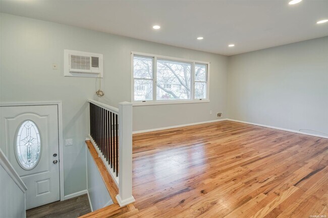 Building Photo - 29 Ripley Dr