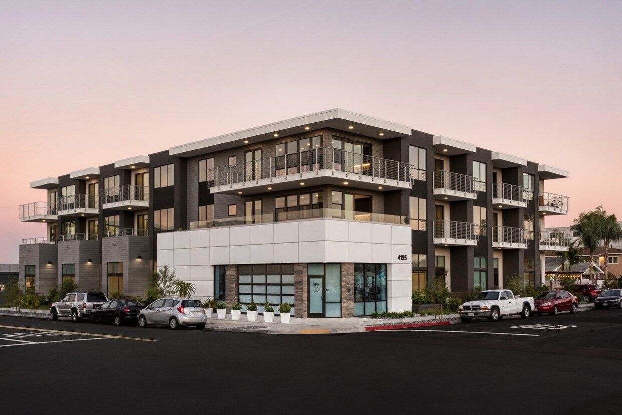 Foto principal - 4195 Kansas Street, Unit 304