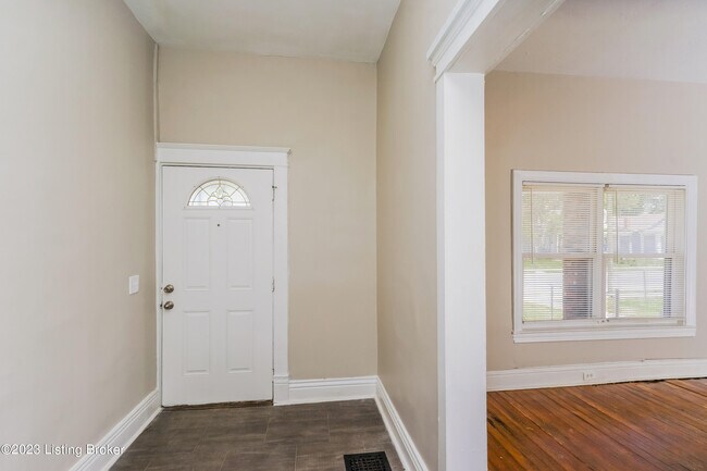 Foto del edificio - 3630 River Park Dr