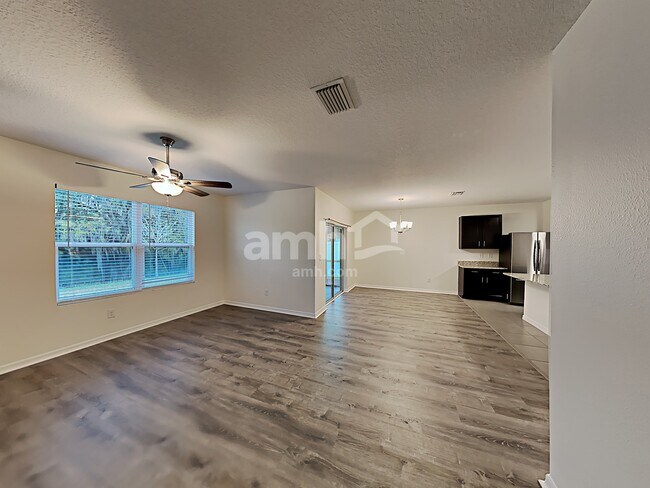 Building Photo - 35886 Jenny Lynne Circle