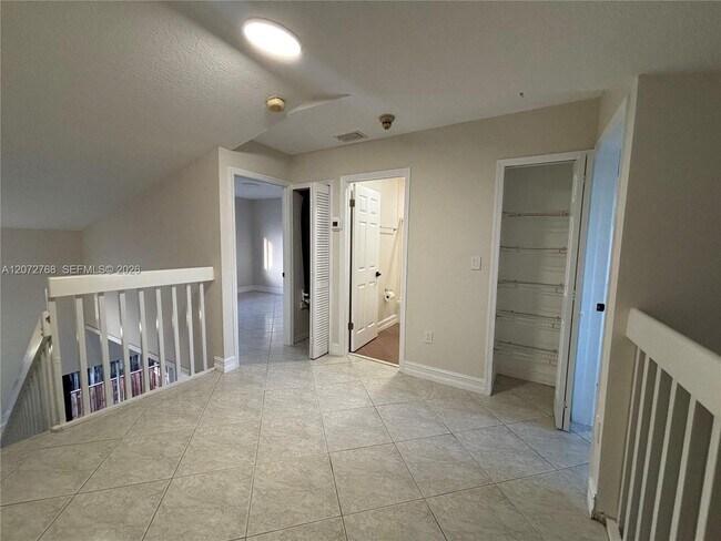 Building Photo - 10151 SW 154th Cir Ct