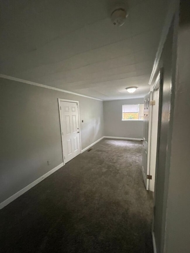 Photo - 4 bed 2.5 bathroom house