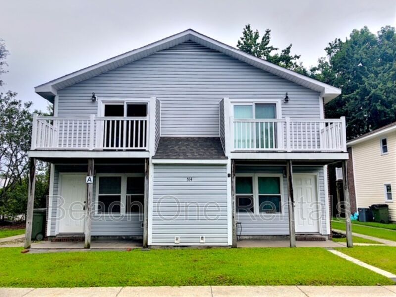 514 S Poplar Dr, Surfside Beach, SC 29575 Townhome Rentals in