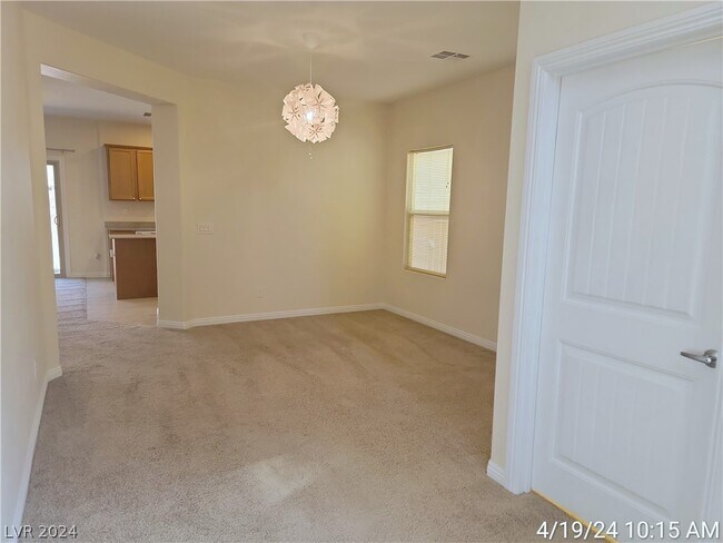 Building Photo - 6738 Boom Town Dr