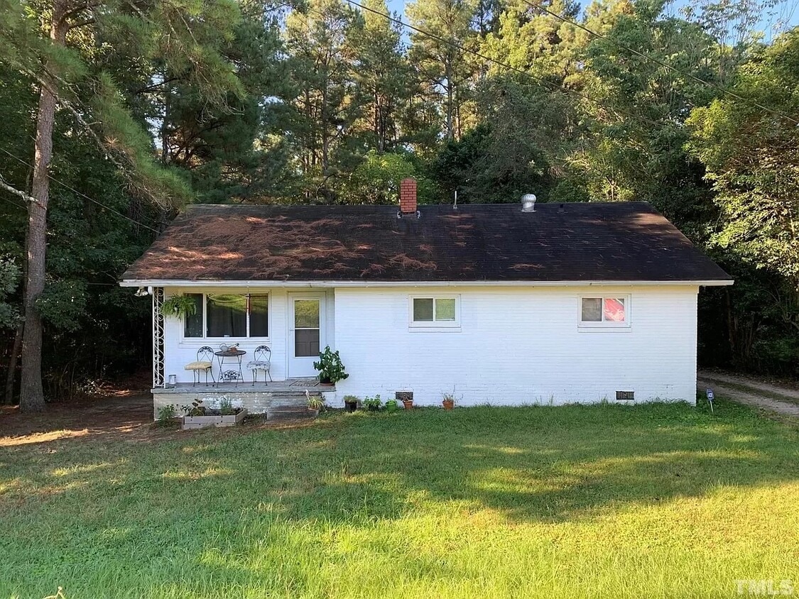 Primary Photo - 3117 Tryon Rd