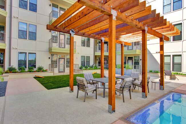 Building Photo - Chic 2-Bedroom Residences: Modern Design, ...