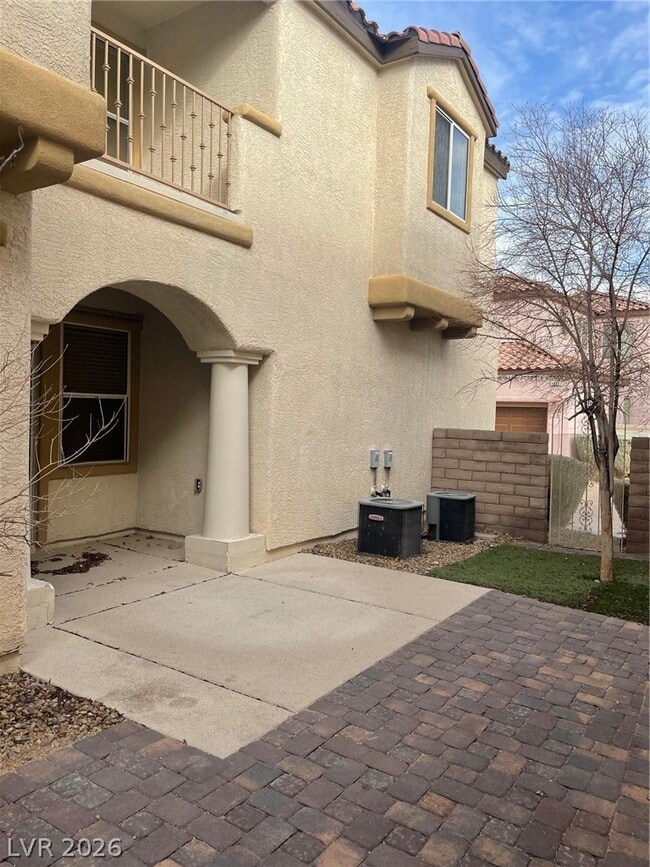 Foto del edificio - 1037 Big Oak Flat Ct