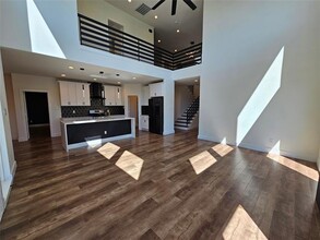 Building Photo - 2374 Southwood Dr