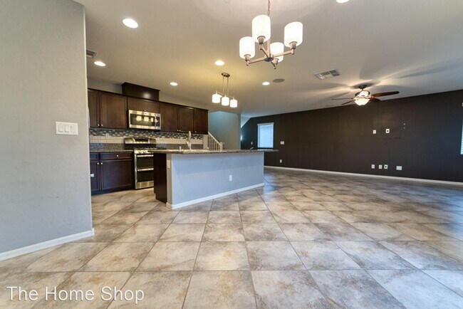 Building Photo - 3 br, 3 bath House - 6977 Walden Park St