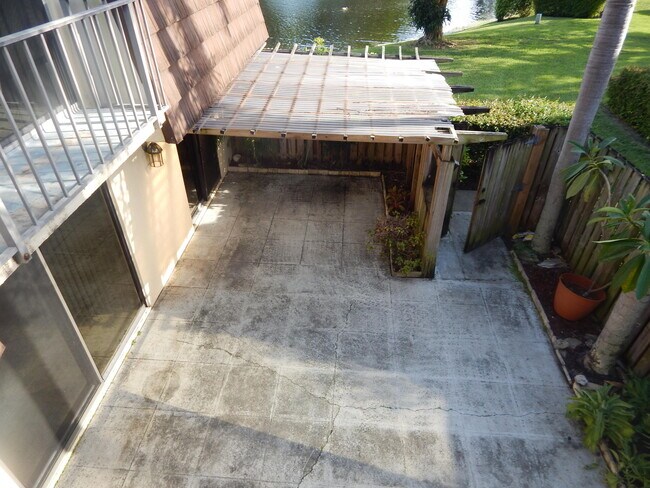 Building Photo - 1308  13th Lane  Palm Beach Gardens Fl 33418