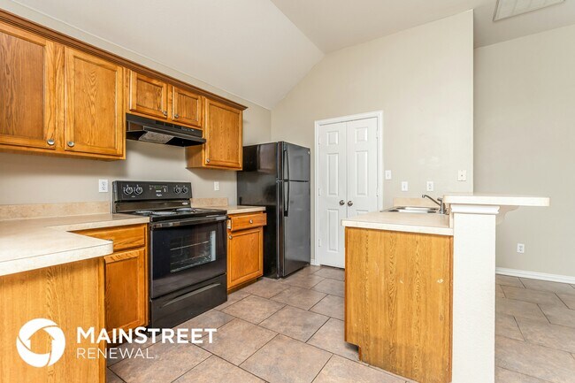 Building Photo - 112 Currie Ct