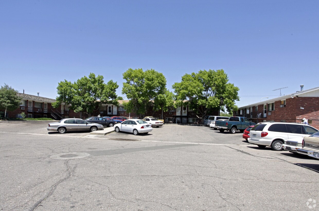 Building Photo - 3006 Denver St