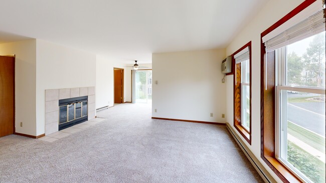 Foto del edificio - High Point Commons Apartments