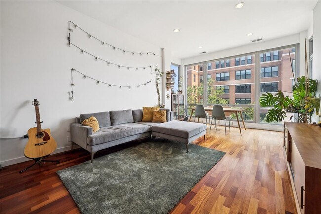 Foto del edificio - 3920 N Sheridan Rd