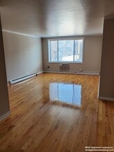 Building Photo - 1515 W Morse Ave
