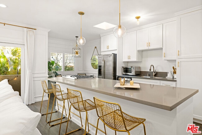 Foto del edificio - 844 16th St