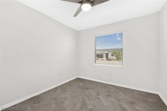 Building Photo - 2672 Vine Ave
