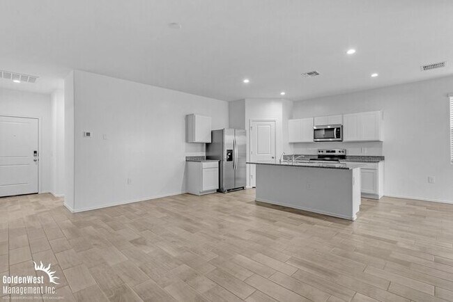 Foto del edificio - Beautiful 3Bdm 2Ba Home with Modern Updates in Coolidge!