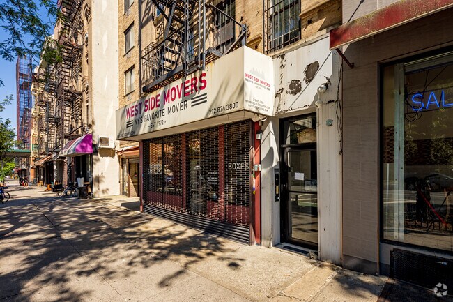 Building Photo - 963 Columbus Ave