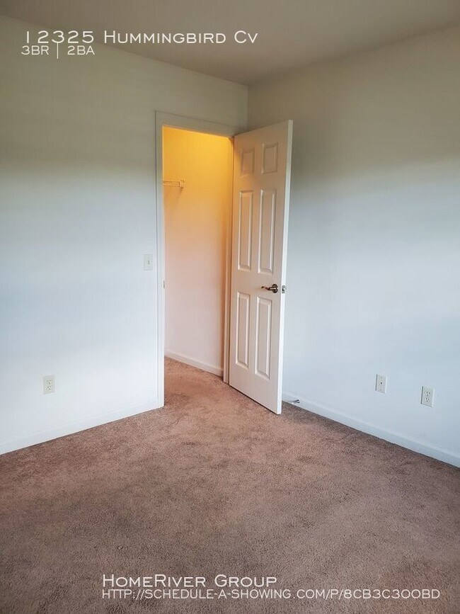Foto del edificio - 12325 Hummingbird Cove