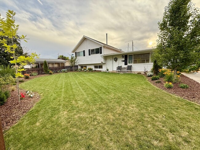 Building Photo - 172 Woodland Dr