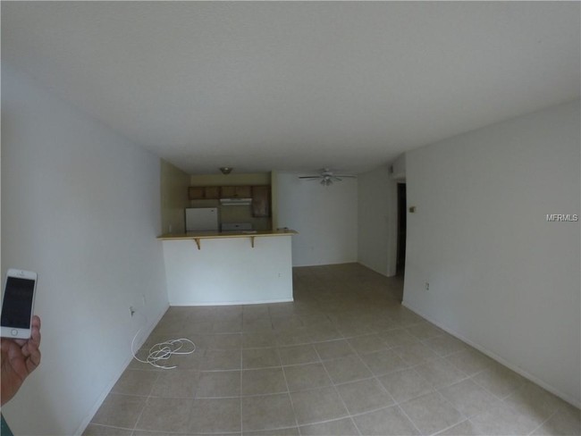 Building Photo - 637 Fairwood Forest Dr