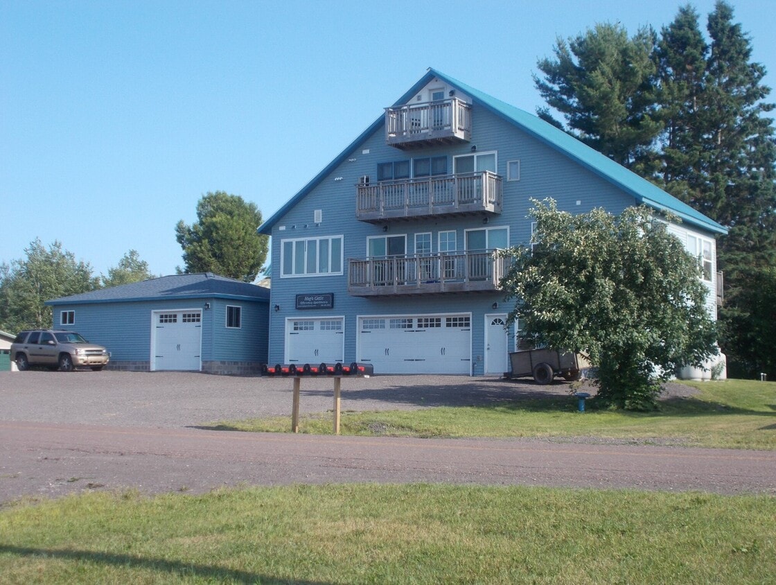 50571 6th St, Hancock, MI 49930 Apartments in Hancock, MI