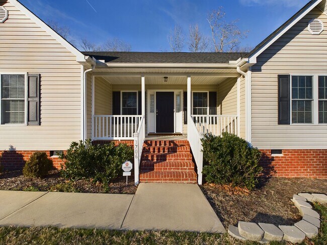 Foto del edificio - 3706 Perthshire Ln