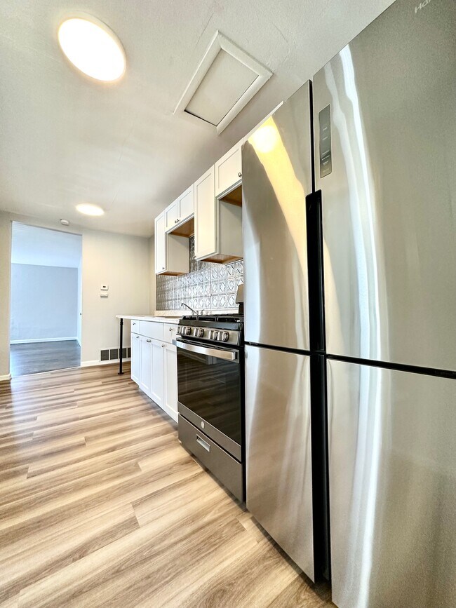 Foto del edificio - 5514 Chippewa St