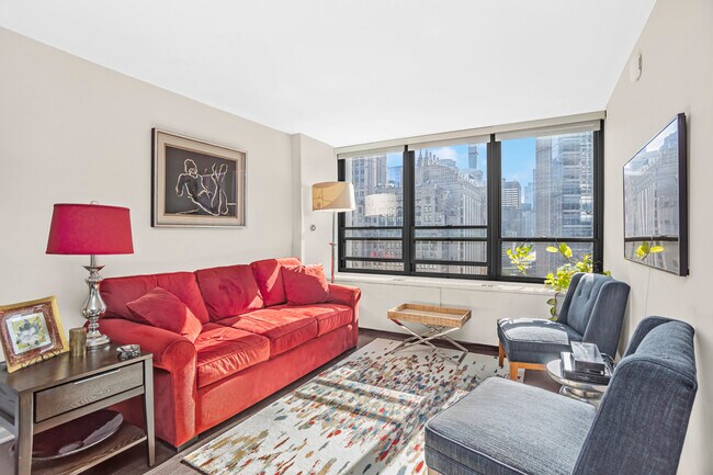 Foto del edificio - 222 E Pearson St